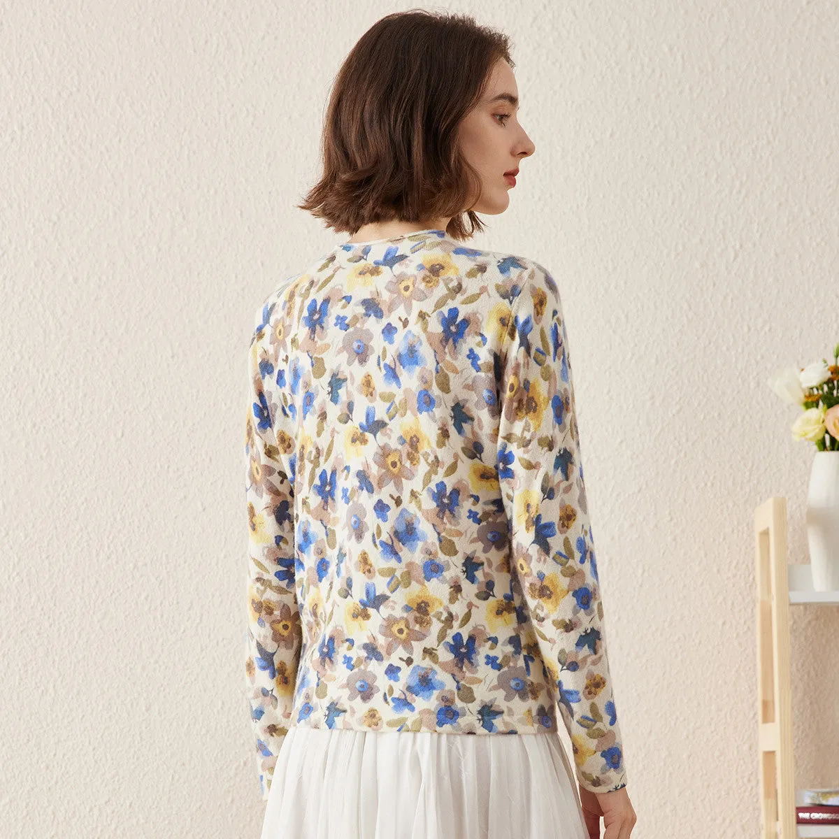 100% Cashmere Elegant Floral Print Sweater