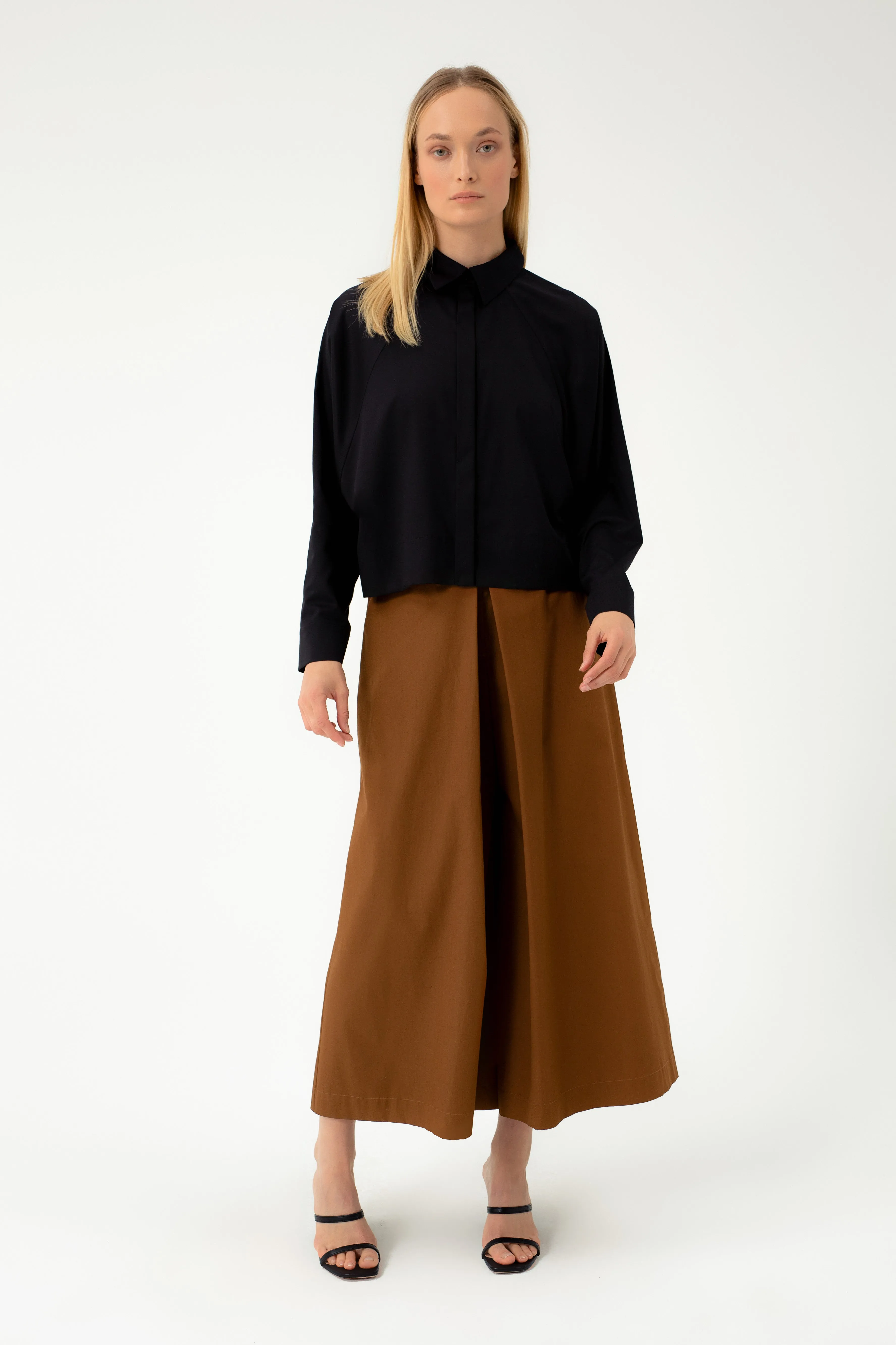 COTTON CULOTTES WITH DEEP PLEAT