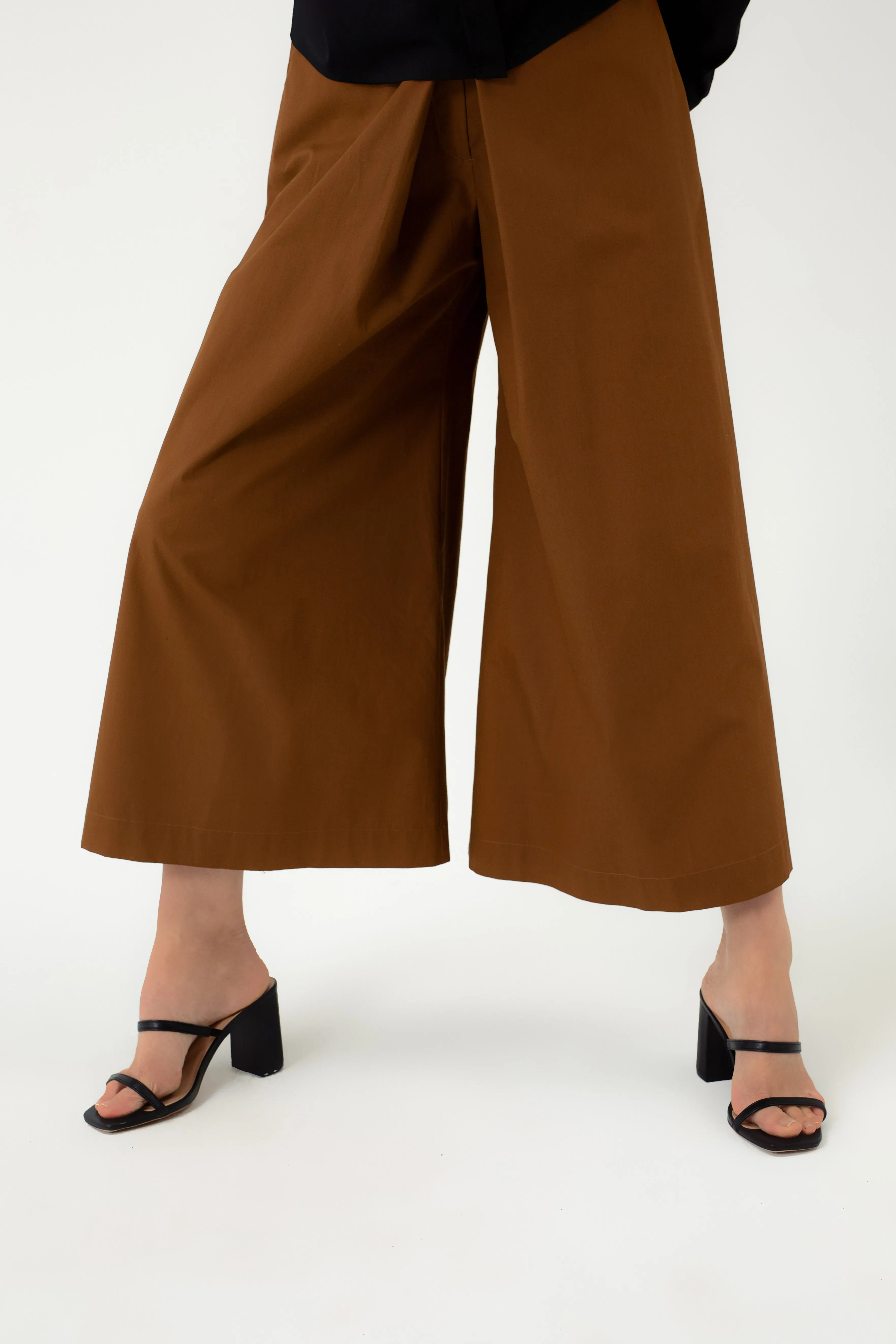 COTTON CULOTTES WITH DEEP PLEAT