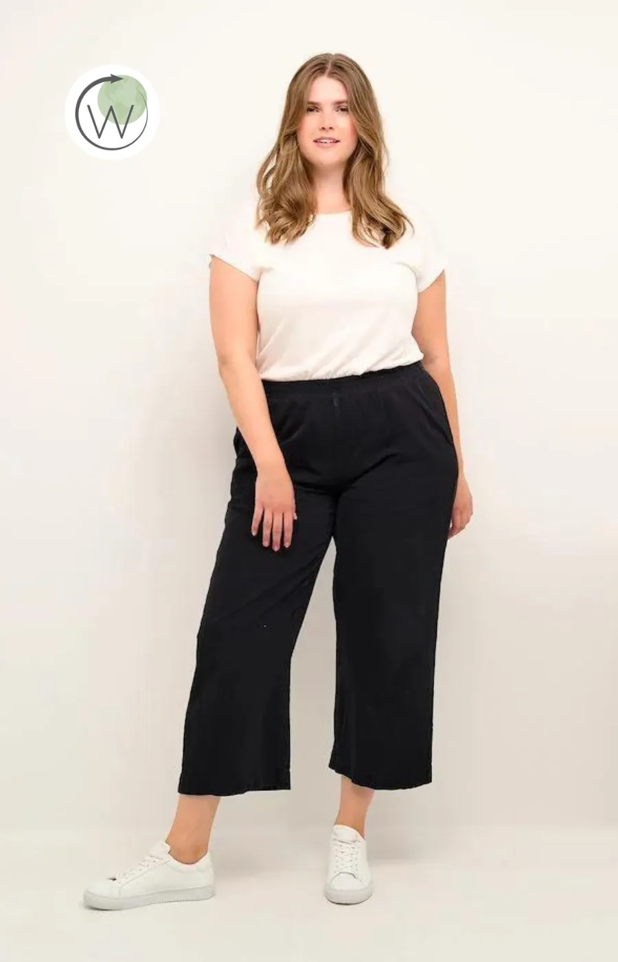 Kaffe Curve Nana Culottes in Navy