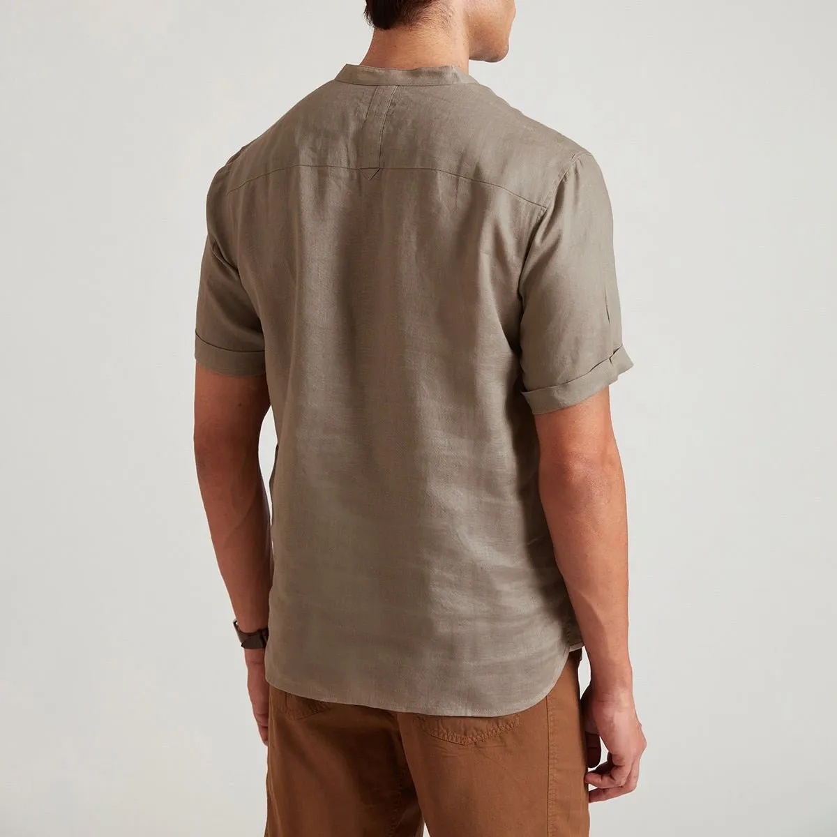 Leo Organic Linen Round Collar Henley Shirt