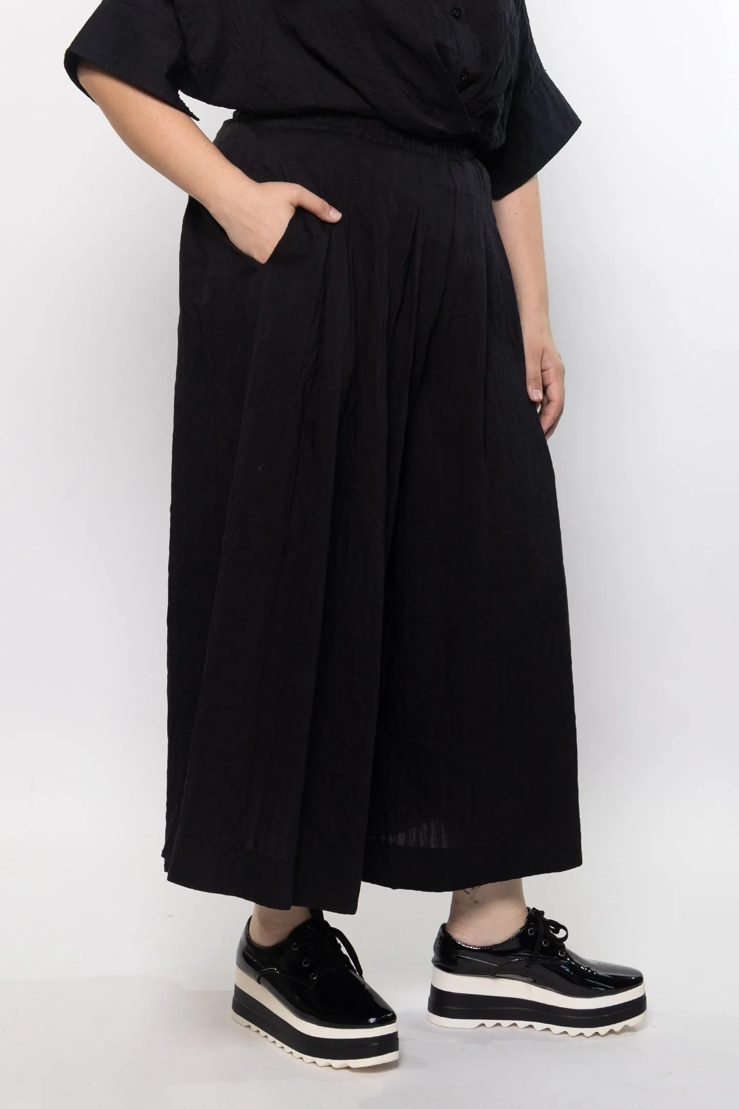 Luca Culottes in Black