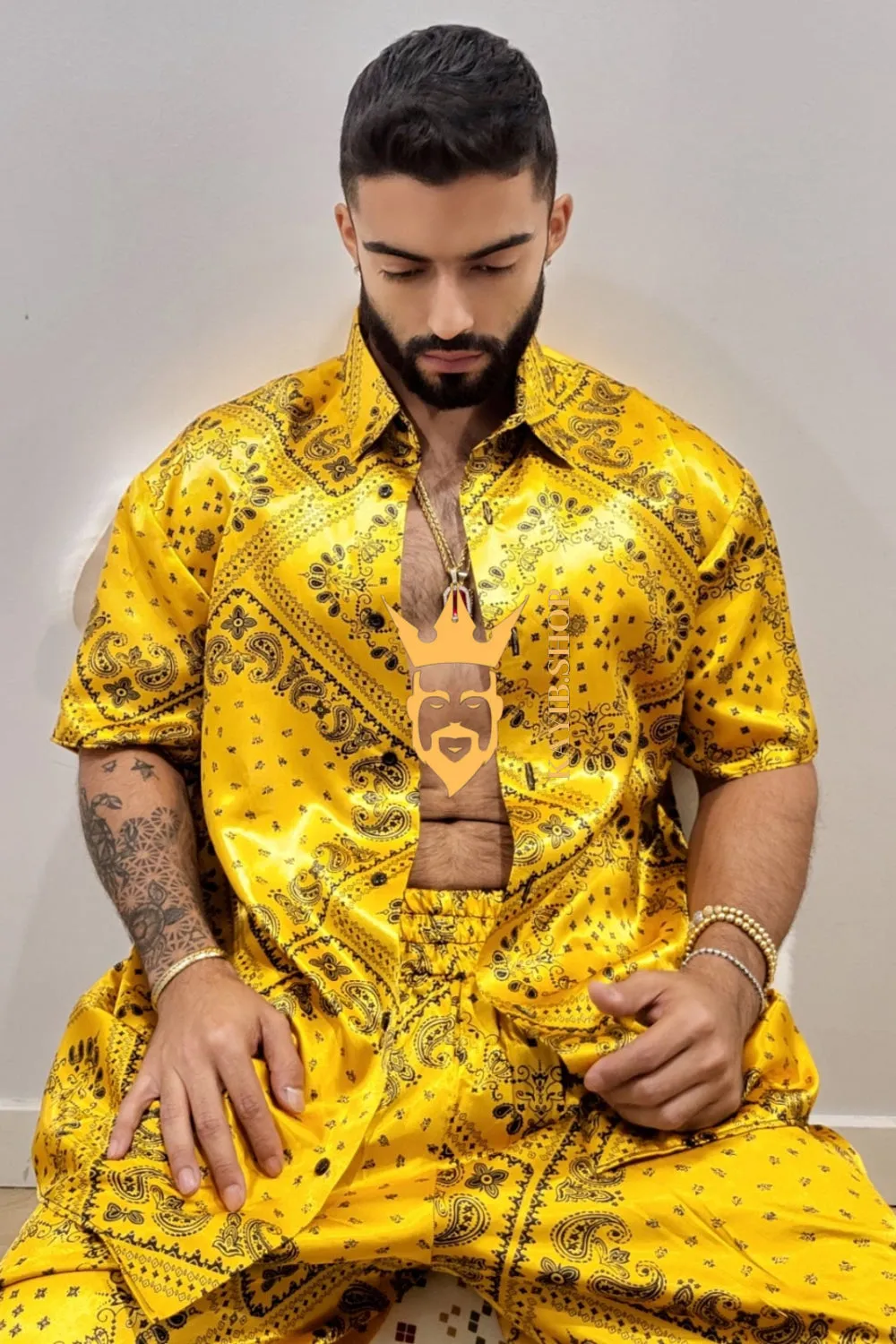 Men's Gold Luxury Silk Set - Elevate Your Wardrobe with Unparalleled Quality and Style