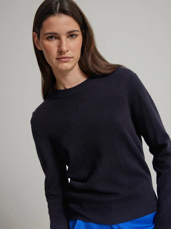 Peter Sweater in Navy