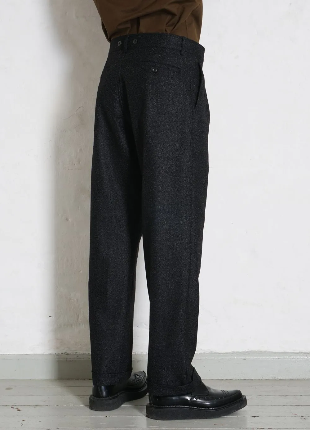 SUNE | Pleated Wide Cut Trousers | Black Marble