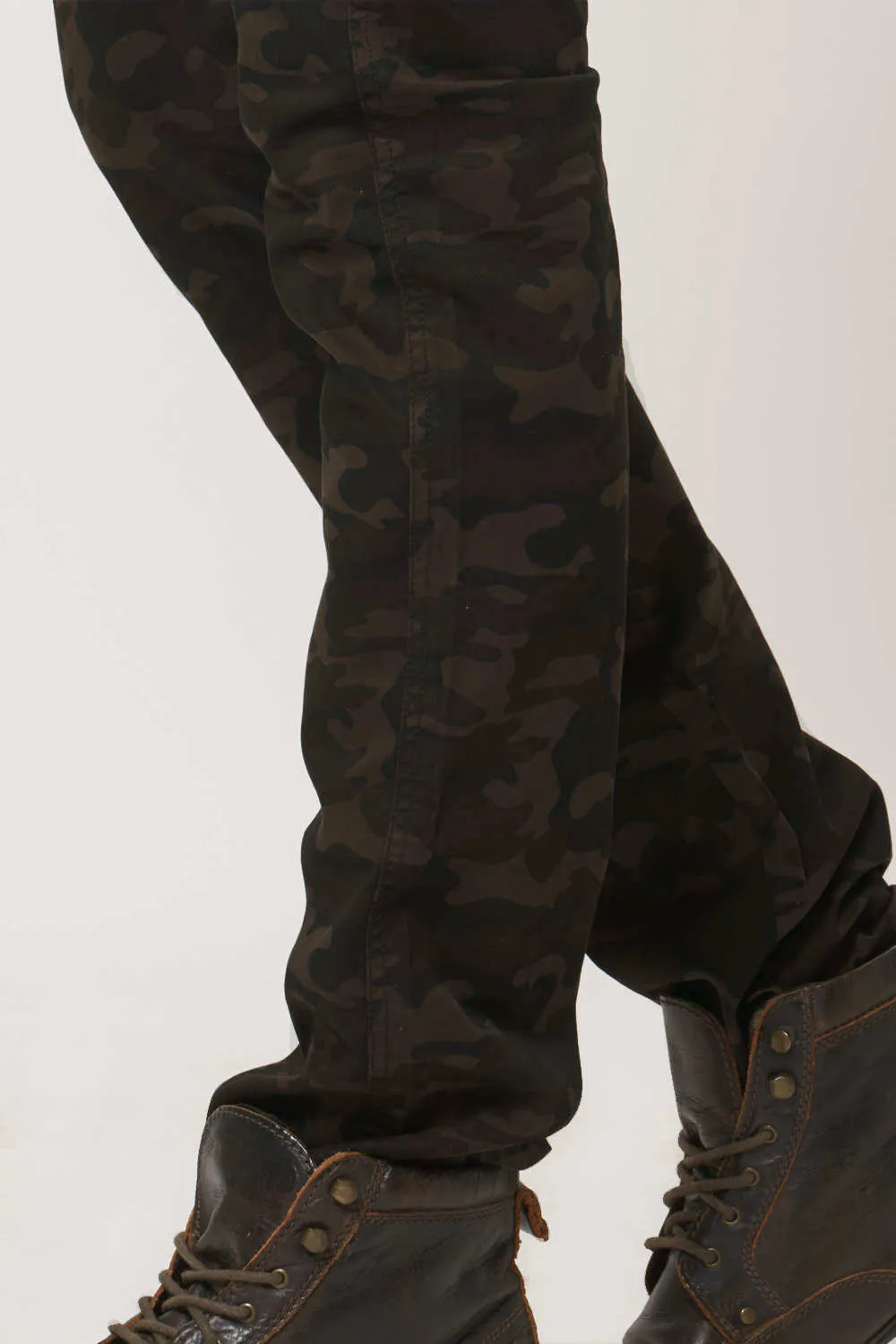 Tapered Fit Printed Cargo Trouser