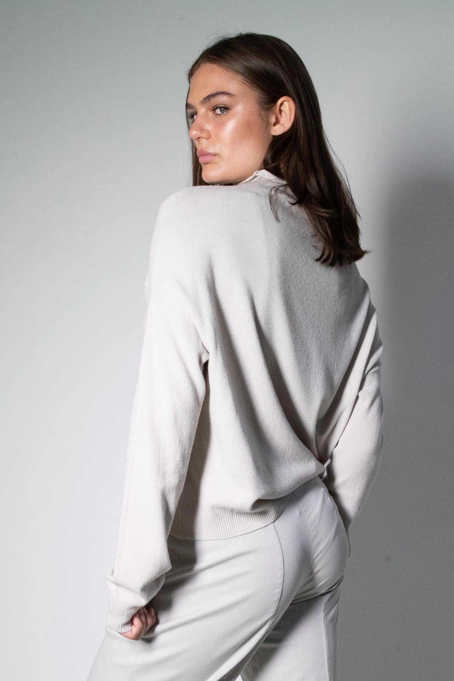 Transit Par Such Funnel Neck Knit in Pearl