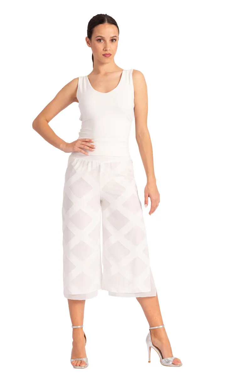 Two-layer White 3D Relief Cropped Culottes With Slits (M)