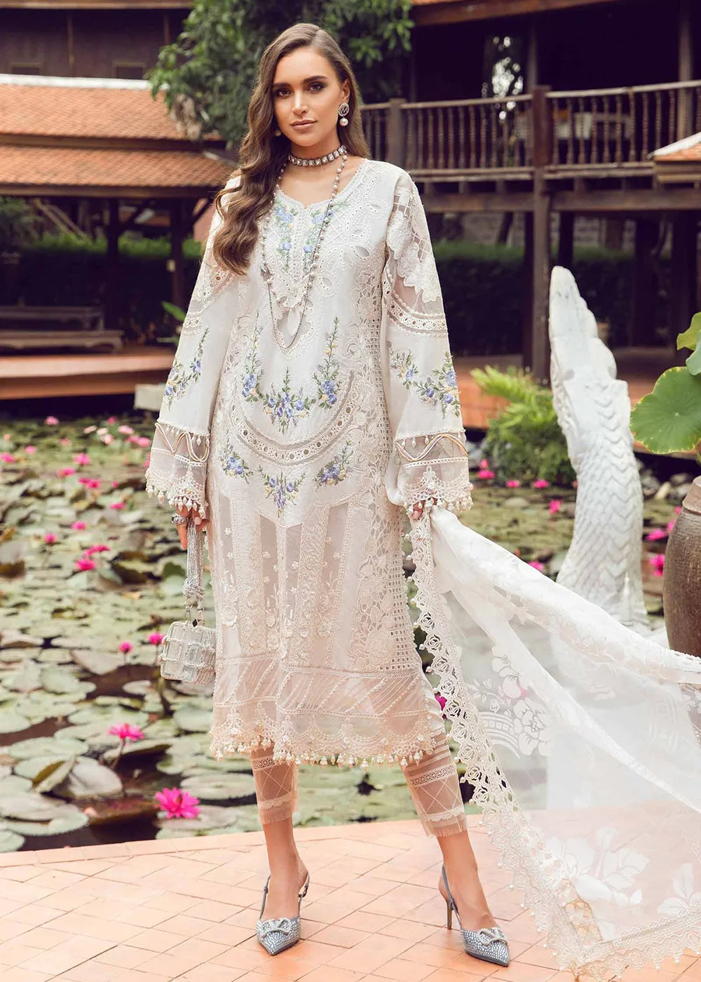 Unstitched Luxury Lawn Eid 2 Edition '24 by Maria B | EL-24-04