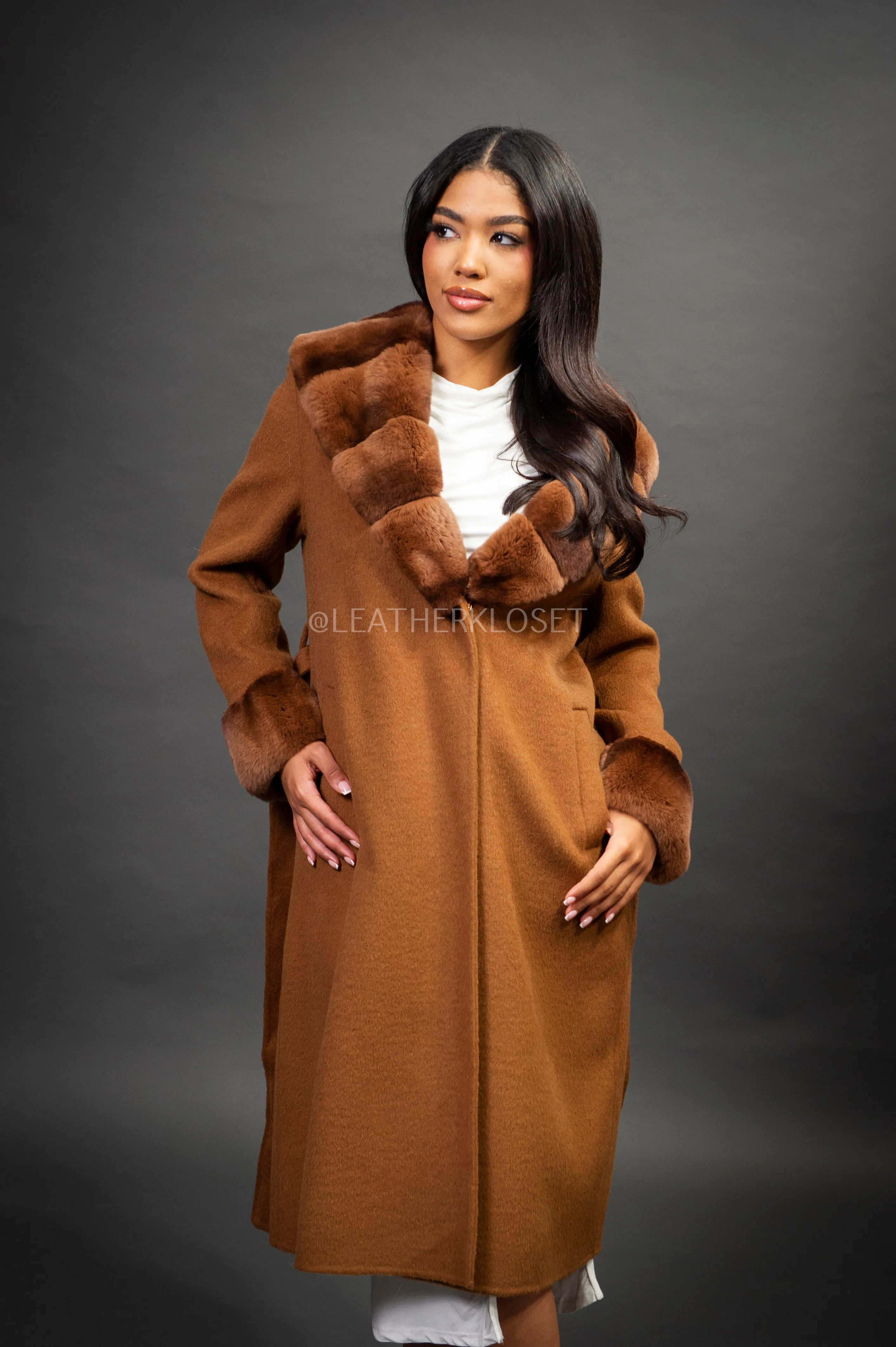 Women's Cashmere Trench Coat With Rex Trimming [Brown]