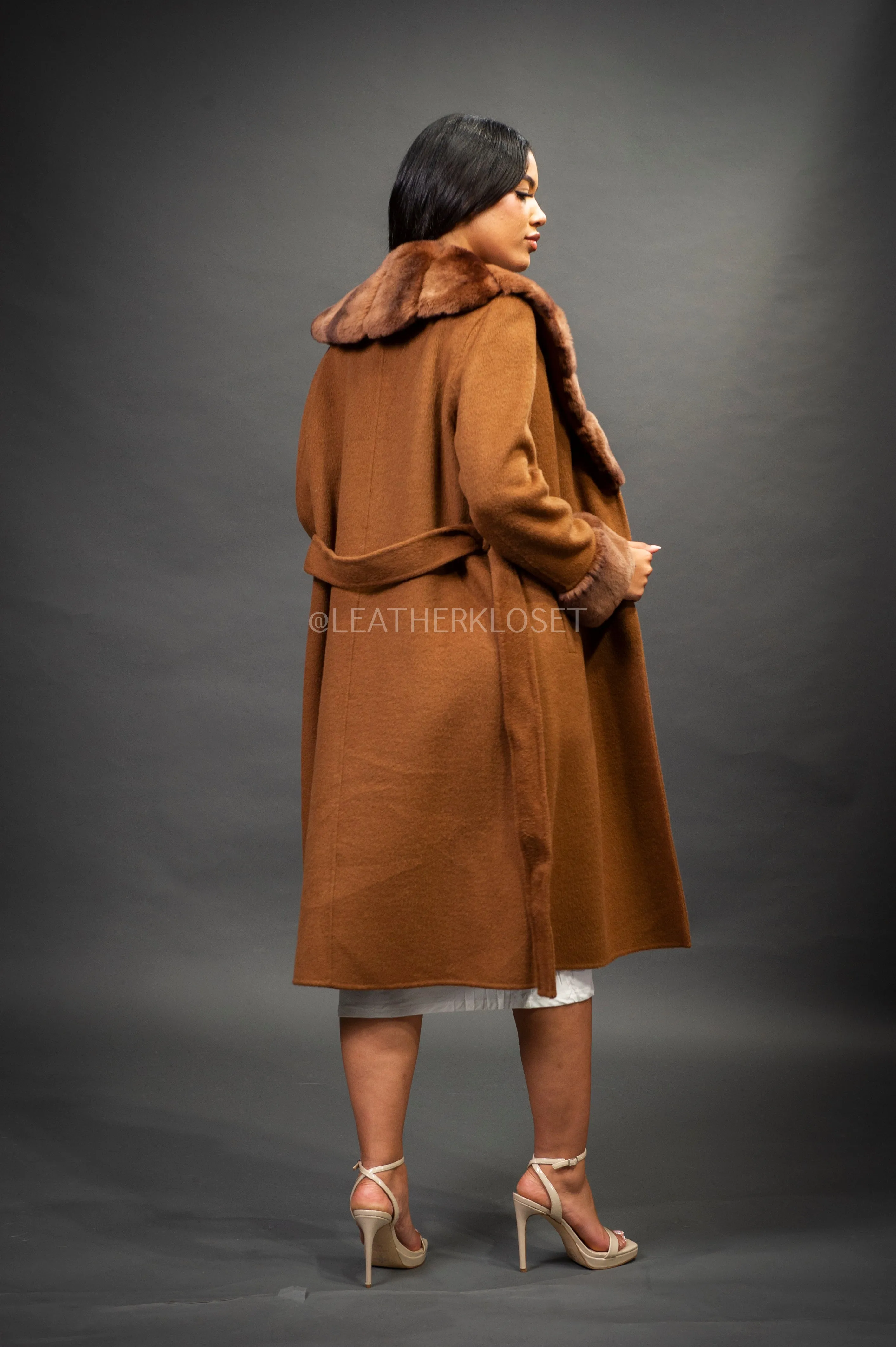 Women's Cashmere Trench Coat With Rex Trimming [Brown]